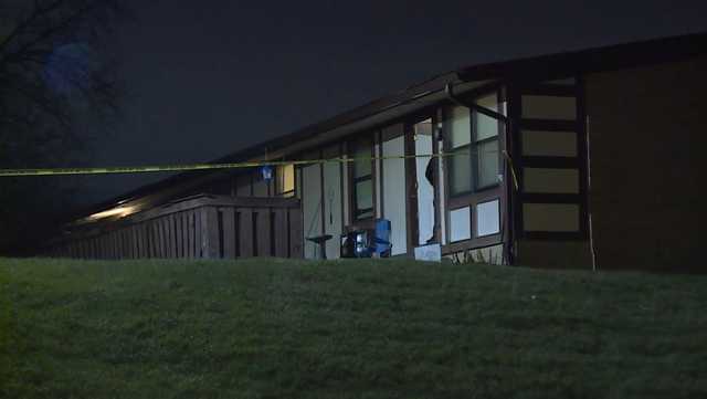 Police: Man living in Independence apartment with body of murder victim for days - Vimarsana News