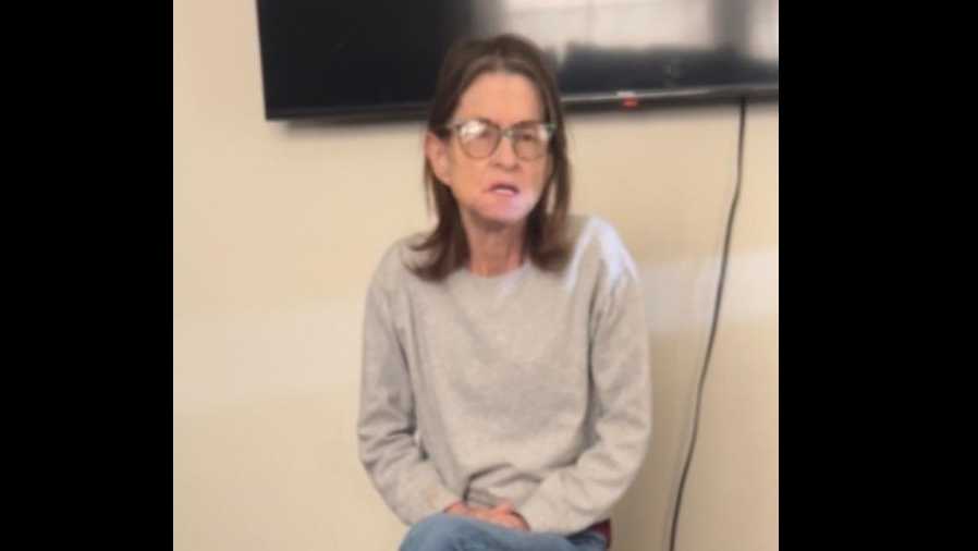 Silver Alert issued after woman last seen walking in Independence neighborhood