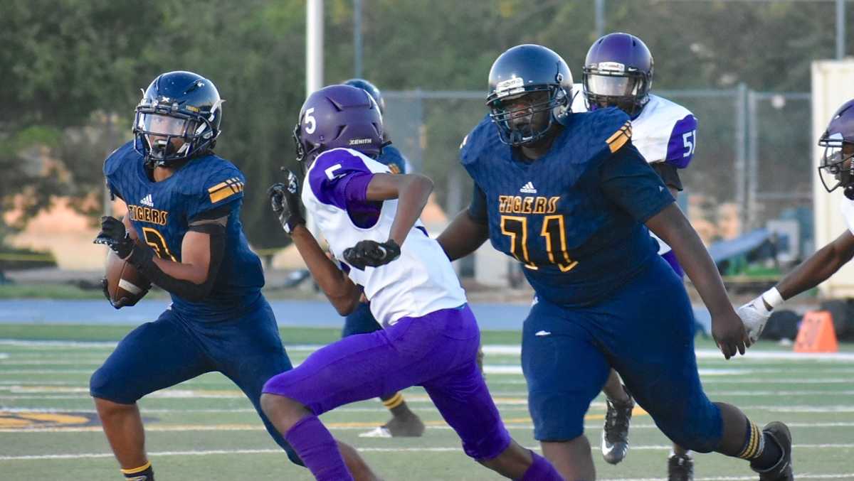 High School Playbook Football Preview: Roseville vs. Inderkum