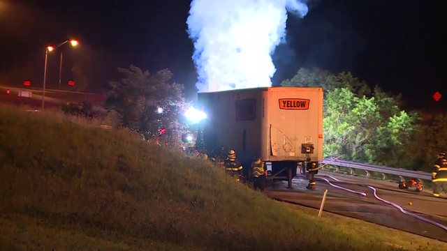 No injuries reported after semi-truck fire near I-74 exit ramp in Indiana - Vimarsana News