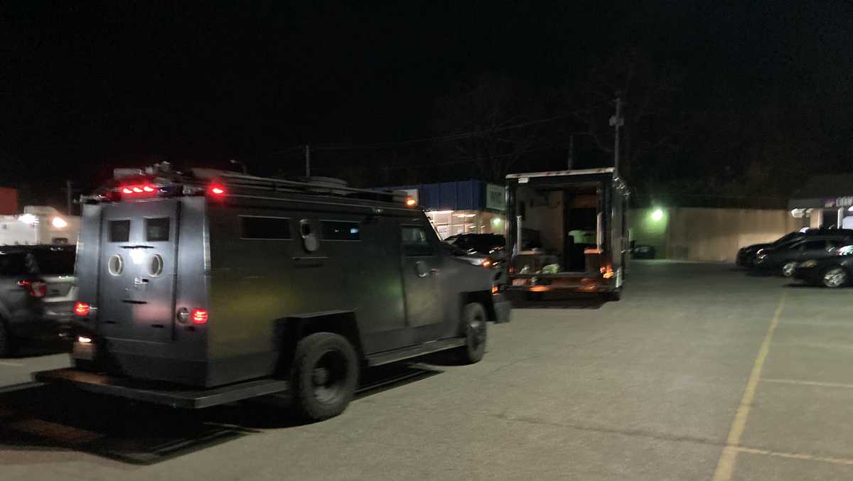 Independence, Missouri police say they're in a standoff with armed