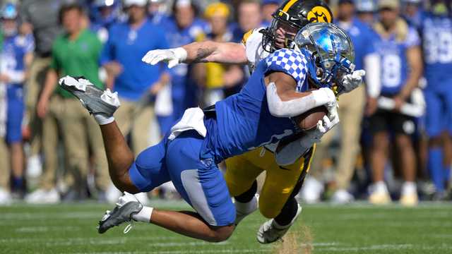 Iowa hawkeyes' Citrus Bowl comeback falls short - Vimarsana News