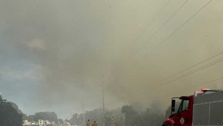 Treasure Coast brush fire causes traffic delays