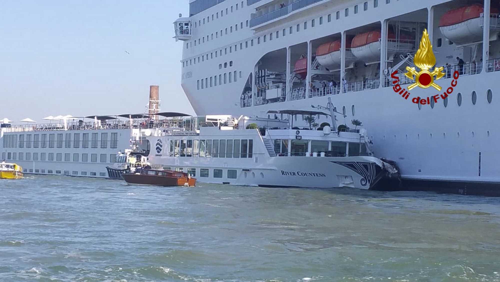 venice cruise dock