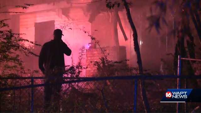 Jackson firefighters battle overnight blaze - Vimarsana News