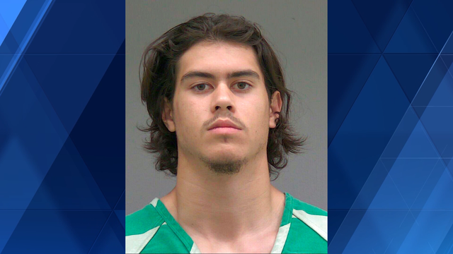 Florida QB, son of former Bengals QB, arrested on child pornography charges - Vimarsana News