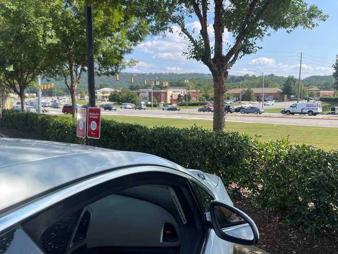 james&#x20;and&#x20;shirley&#x20;bailey&#x20;at&#x20;chick-fil-a