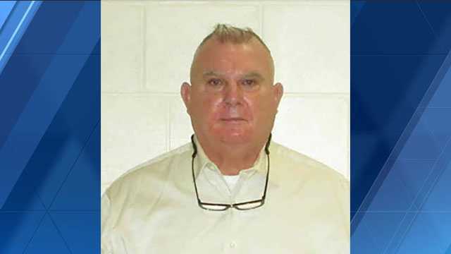 Iowa bus driver charged with 16 counts of child endangerment, OWI - KCCI
