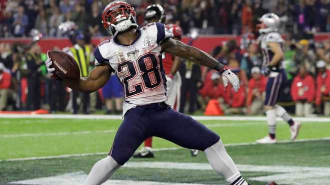 James White rumors: Free agent RB to re-sign with Patriots, per report -  DraftKings Network