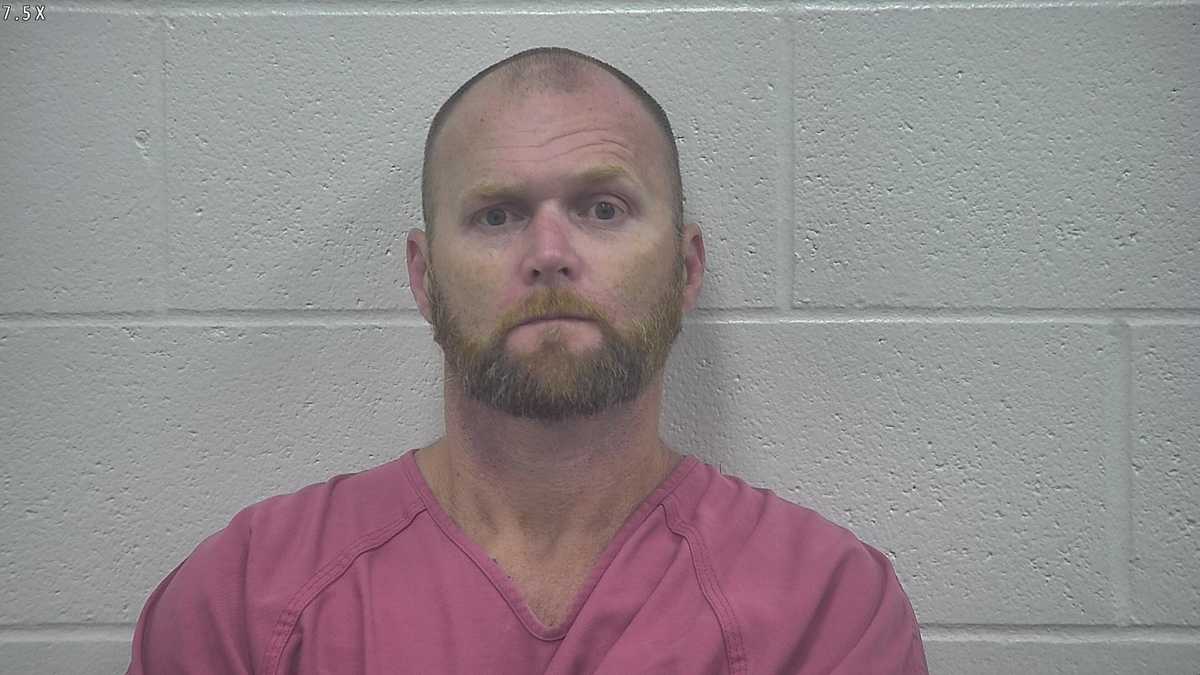 Taylor Mill man racks up multiple charges following SWAT standoff in