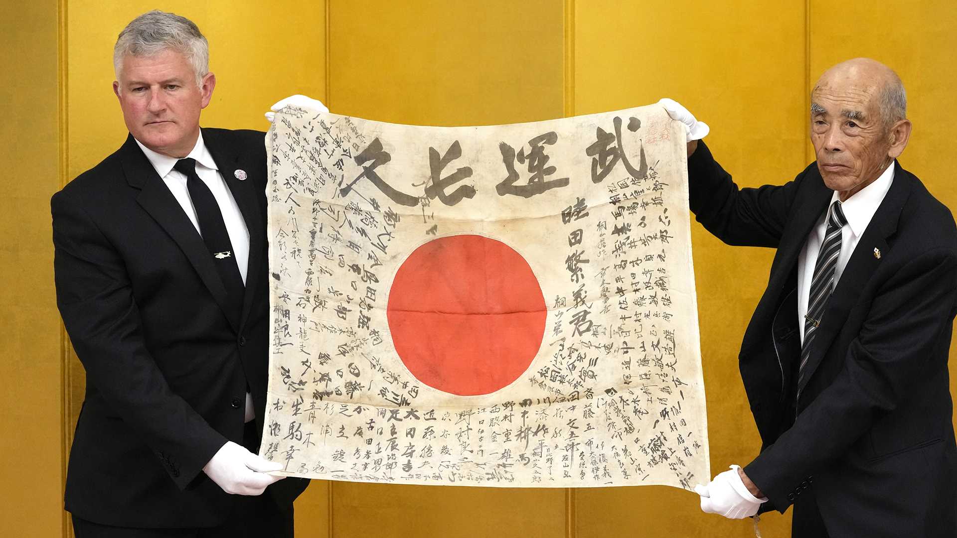 Flag that slain Japanese soldier carried in WWII returns from US - Vimarsana News