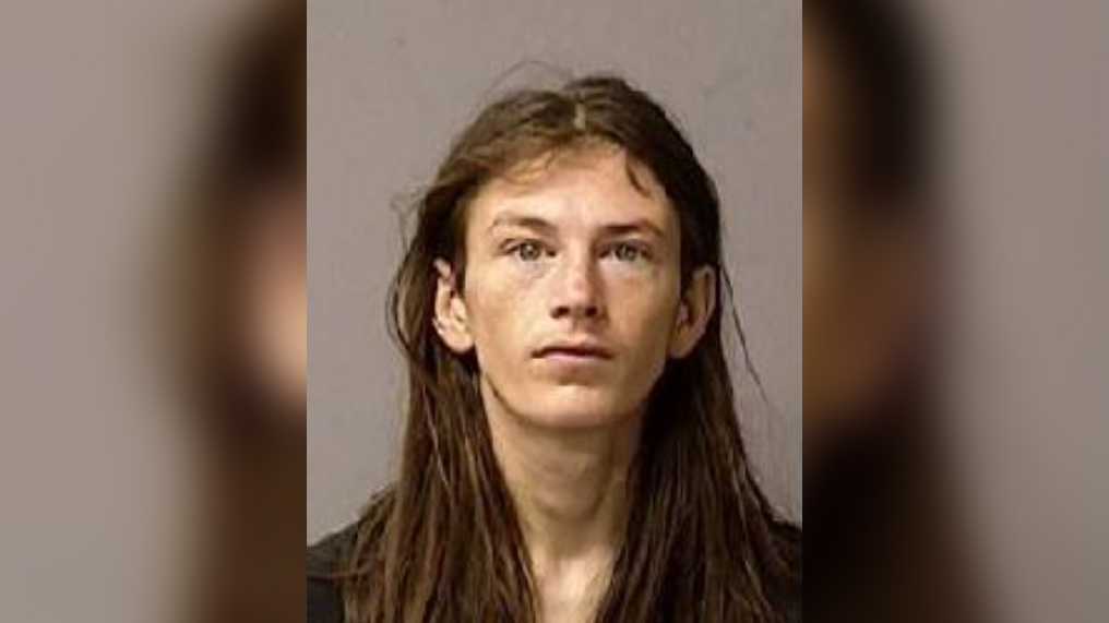 Police 2 arrested after earlymorning chase in Oakdale