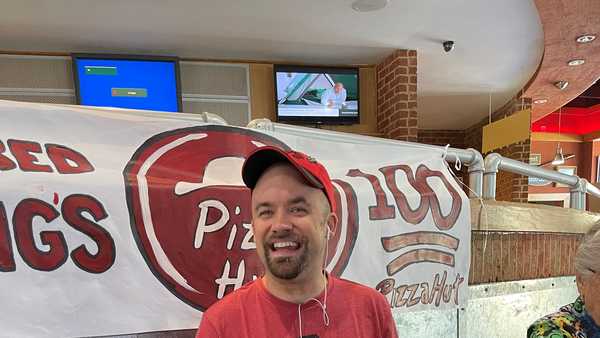 jared king celebrates his 100th pizza hut location