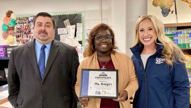 Jasmine Knight teaches much more than academics at Hubert Middle - Vimarsana News