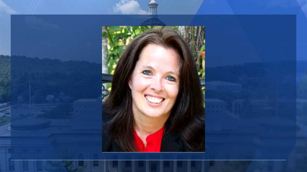 Maine state lawmaker dies while in office