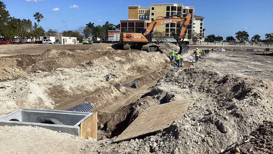 Crews work on Jaycee Park project 4-10-25