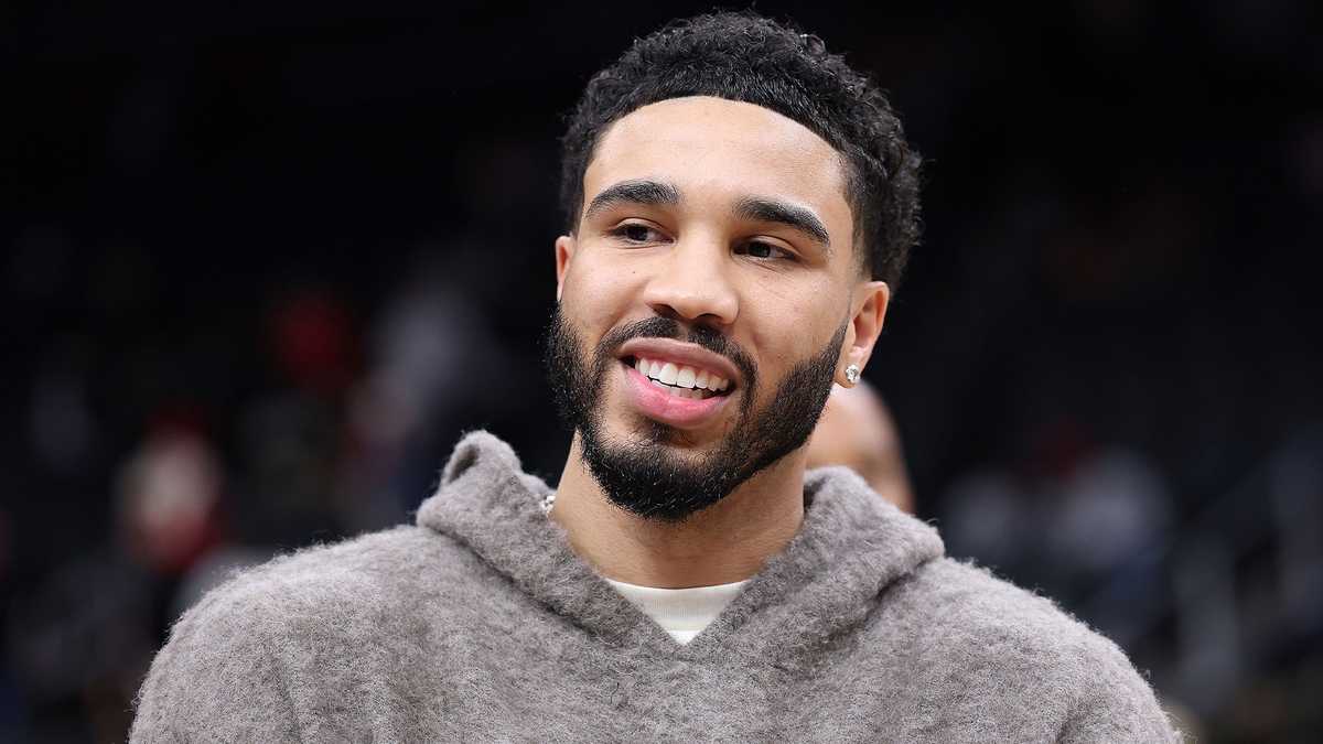 Tatum practices with Maine Celtics as part of his rehab with Boston