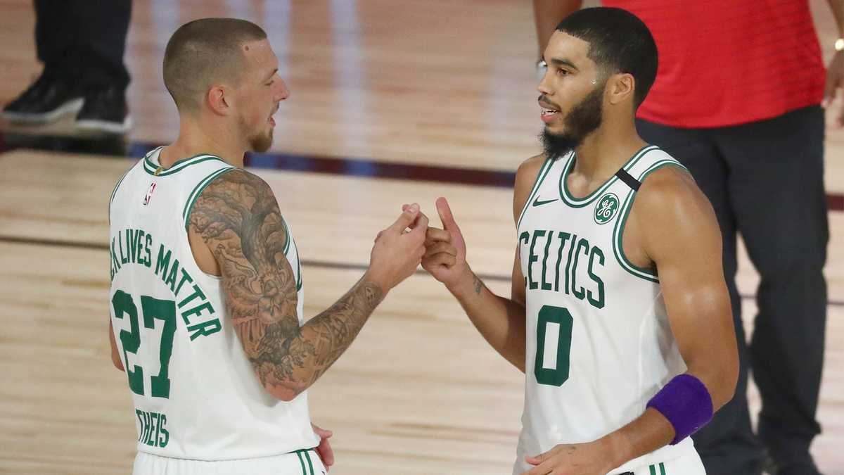 Boston Celtics' Jayson Tatum wore purple armband for Kobe Bryant's  birthday: 'Everybody knows how much he meant to me' 