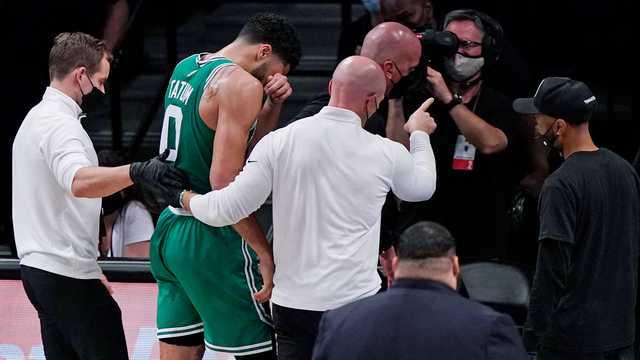 Celtics' Tatum poked in eye, misses most of 2nd half in Game 2 - Vimarsana News