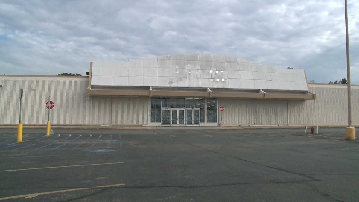 New peddler's mall to take over old K-Mart building on New Cut Road