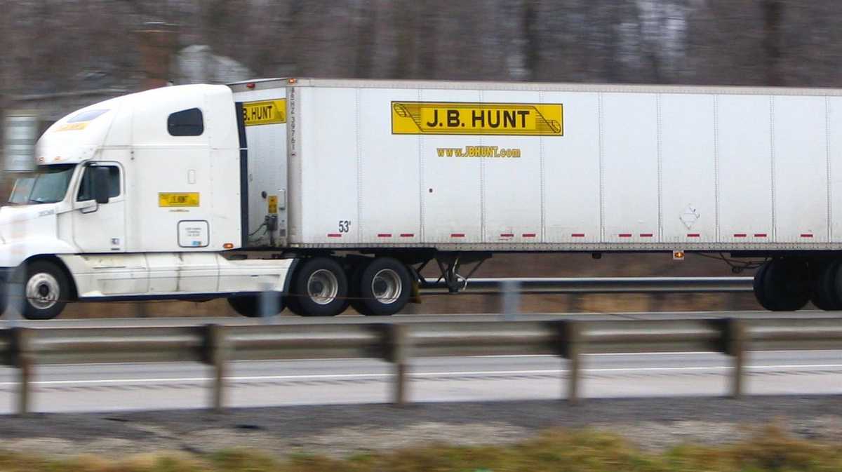 j-b-hunt-settles-discrimination-case-with-sikhs