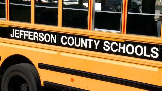 2 JCPS elementary school students hurt in bus crash - Vimarsana News