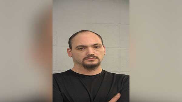 Convicted felon arrested on JCPS campus - Vimarsana News