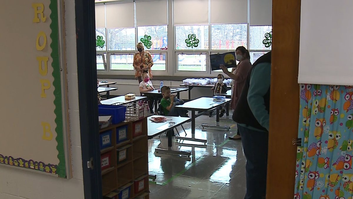 Calling all retired teachers JCPS offering incentives to get