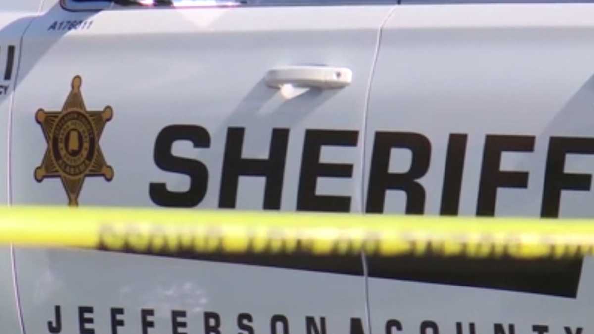 Reported road rage shooting in jefferson county seriously injures man