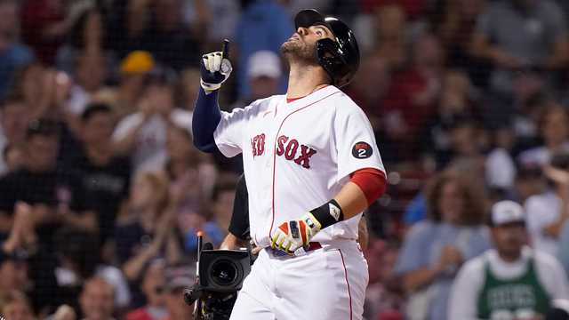 Red Sox without J.D. Martinez for Yankees showdown