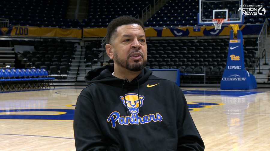 Pitt extends Jeff Capel's contract