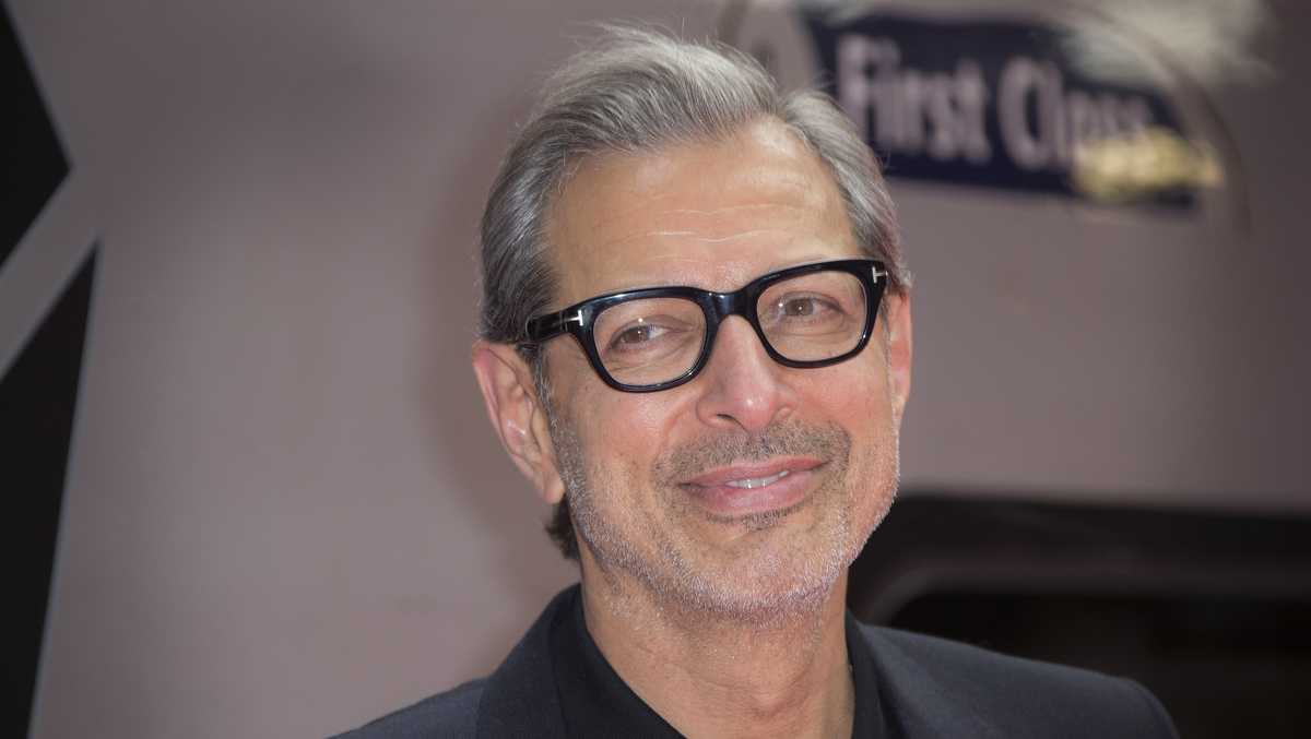 jeff goldblum triceratops