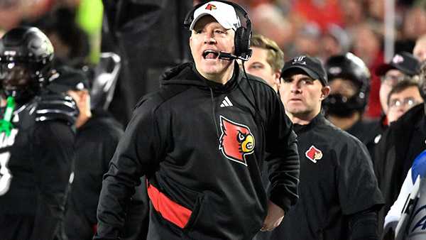 I like to win': UofL announces Jeff Brohm as football head coach