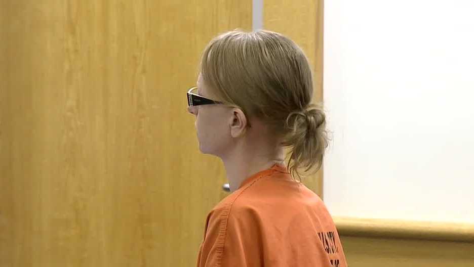 Woman sentenced to prison for selling fatal dose of fentanyl