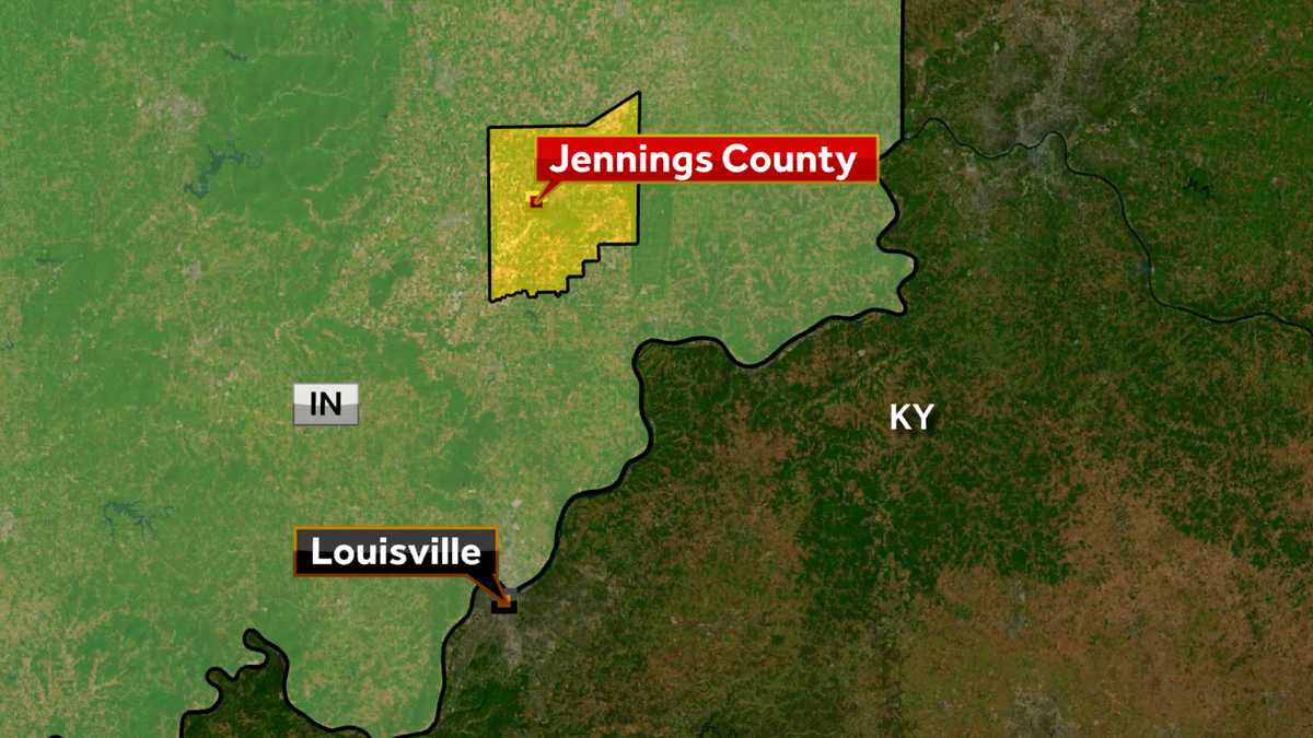 Man's body found in Jennings County lake