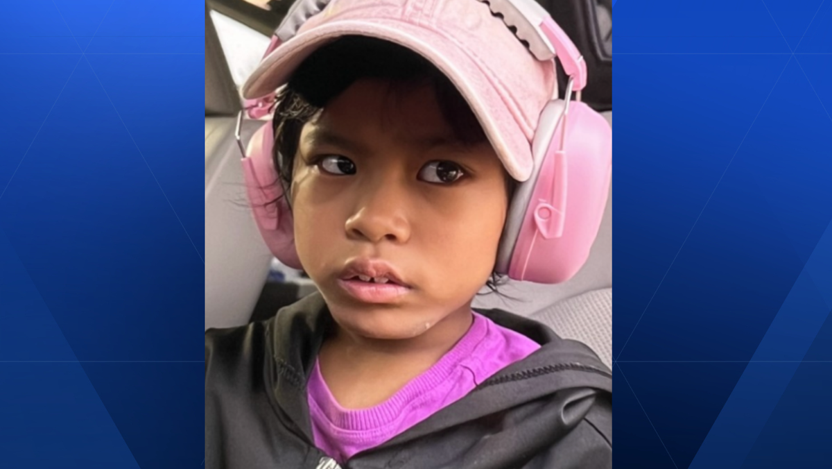 Police searching for missing child in Kentucky