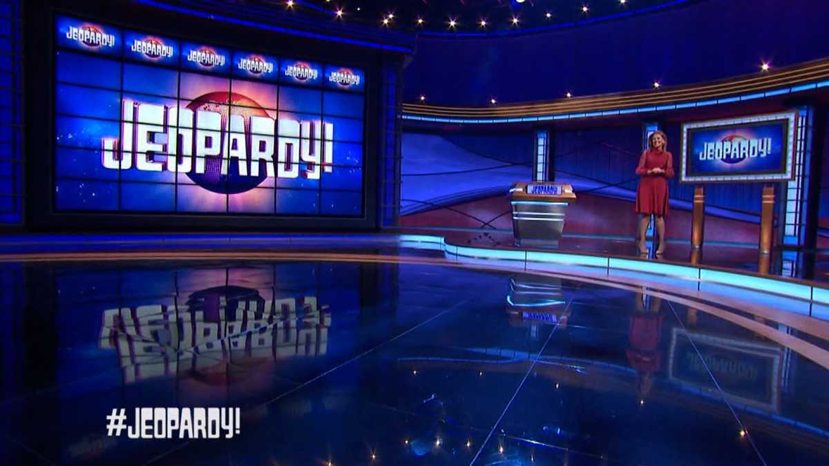 'Jeopardy!' apologizes for an 'outdated and inaccurate' clue about a(02)