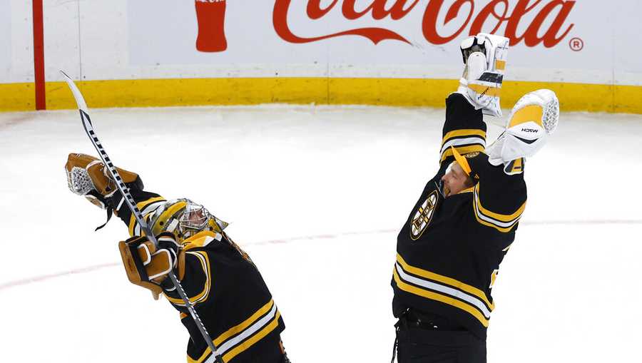 Jeremy Swayman Boston Bruins Autographed NHL Hockey Goalie