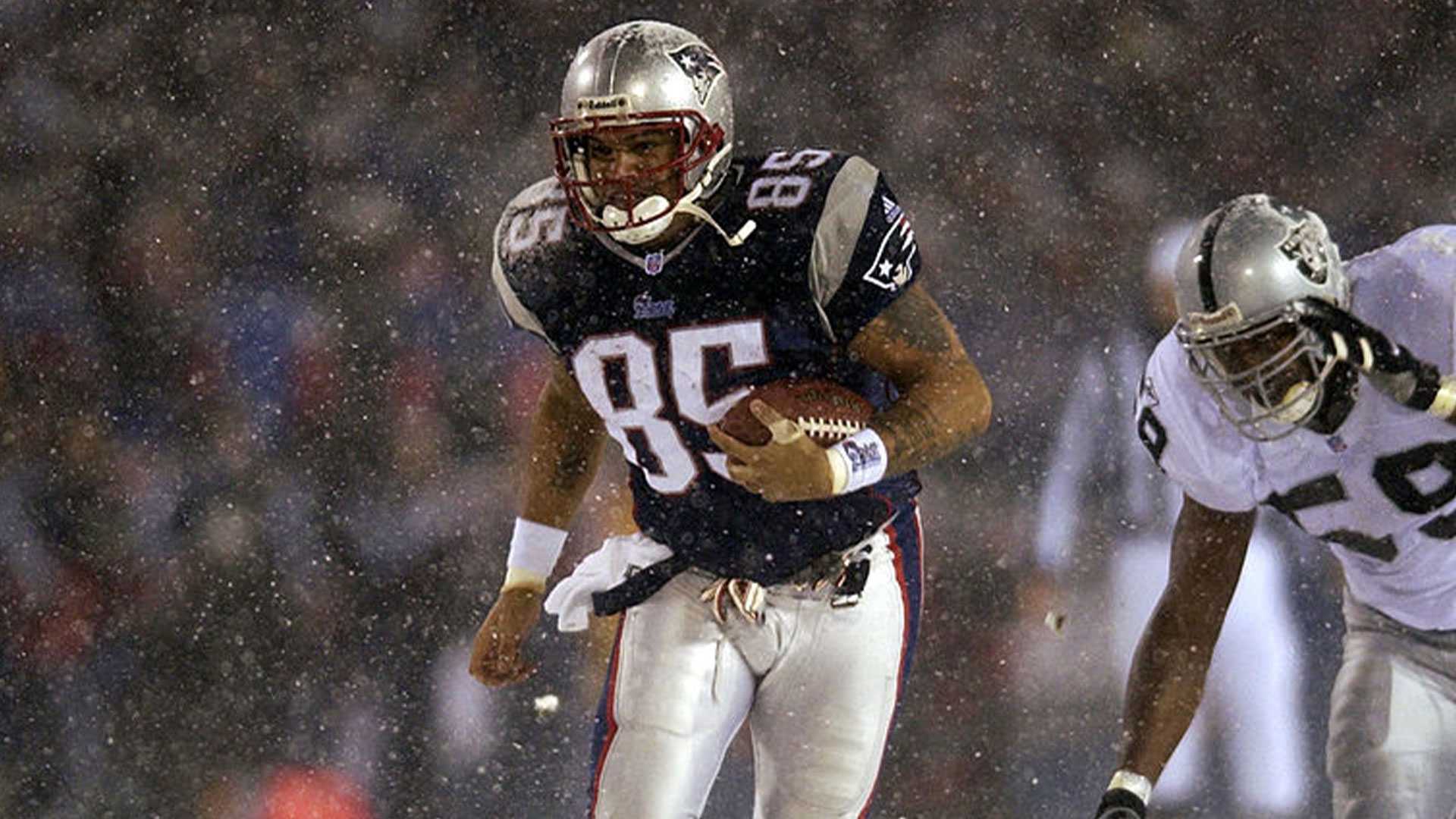 New England Patriots on X: 15 years ago today: The Snow Bowl