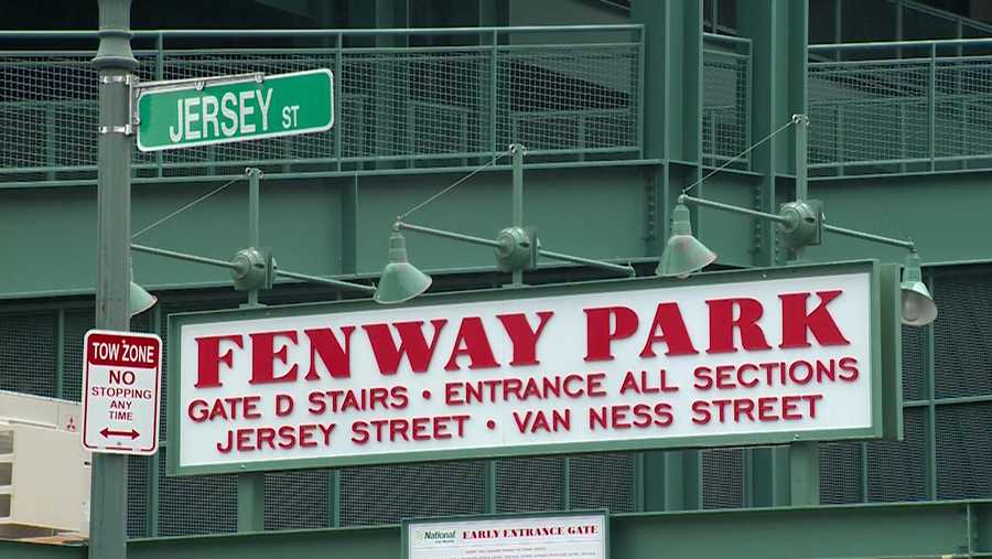 Jersey Street sign outside Fenway Park
