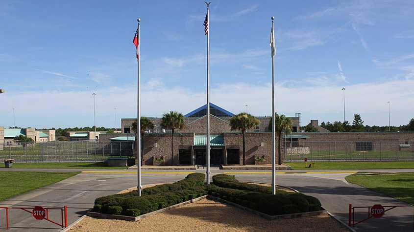 FBI investigating inmate death at Jesup federal prison