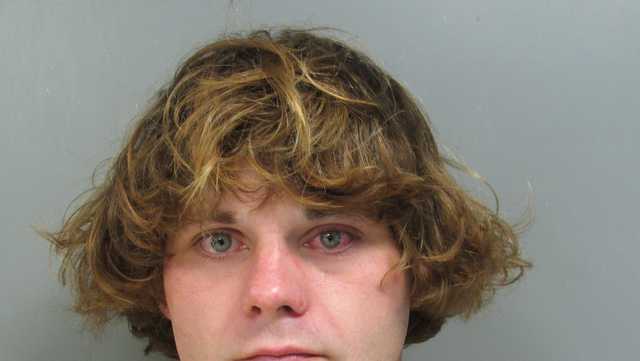 Jasper County man faces slew of SLED charges; accused of stealing thousands from sheriff's impound lot - Vimarsana News