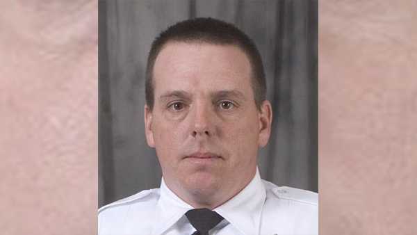 Ohio police officer dies due to complications while battling COVID-19 - Vimarsana News