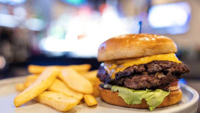 Ankeny restaurant wins 2024 Iowa's best burger contest