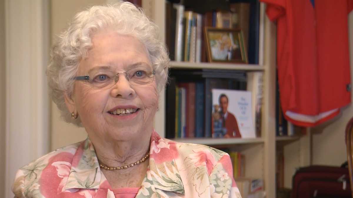 Joanne Rogers, the widow of Fred Rogers, dies at 92 - WTAE Pittsburgh