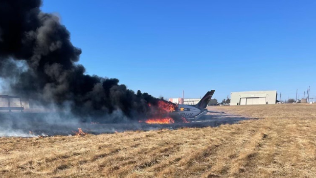 Johnson County fatal plane crash investigation could take a year - Vimarsana News