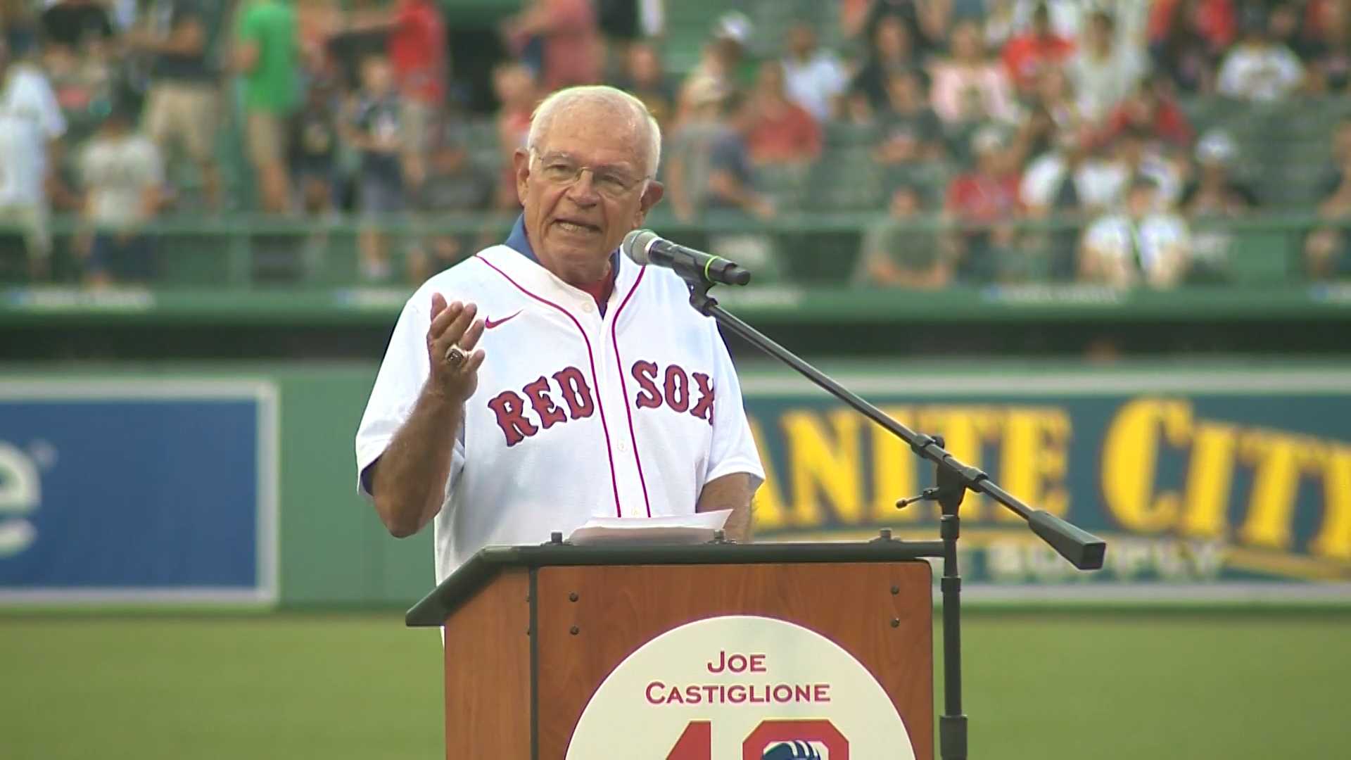 Red Sox broadcaster Castiglione finalist for Hall of Fame award