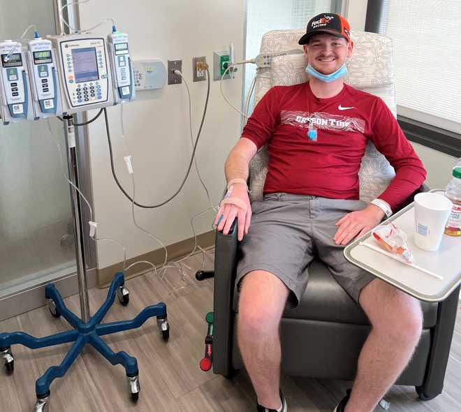 Man fights brain tumor while gifting wishes to others with serious ...