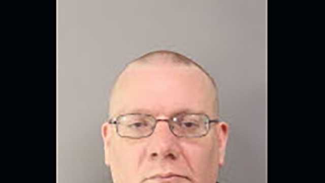 South Carolina detention officer sentenced for sex crimes - Vimarsana News
