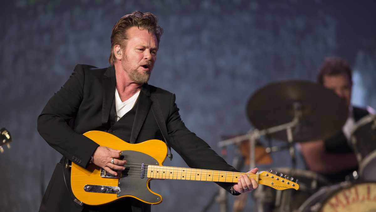 Rocker John Mellencamp gives $50K to his southern Indiana hometown